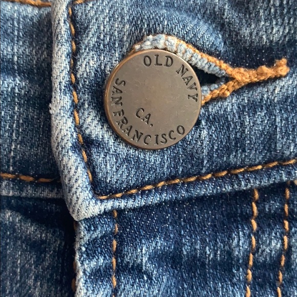 Old Navy Mid Rise Skinny Jeans - Picture 4 of 6